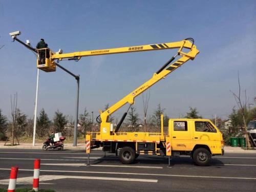 百万行无忧与一卡无忧 高空作业与专用汽车保险方案解析