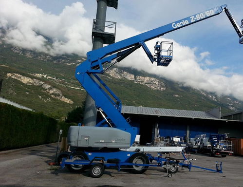 安义县移动升降车出租价格与安全可靠性解析